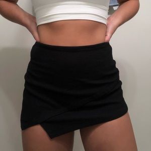 Shorts/skirt